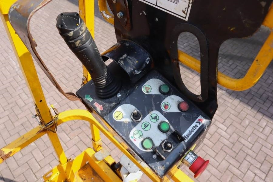 Haulotte Compact 14 Electric, 14m Working Height, 350kg Cap - Ножничный подъемник: фото 4 Haulotte Compact 14 Electric, 14m Working Height, 350kg Cap - Ножничный подъемник: фото 4
