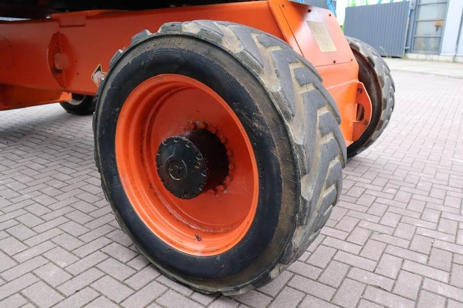 Коленчатый подъемник JLG 1250AJP Diesel, 4x4x4 Drive, 40.1m Working Height,: фото 20