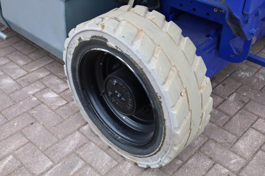 Ножничный подъемник JLG 3369LE Electric, 12m Working Height, 450kg Capacit: фото 13 Ножничный подъемник JLG 3369LE Electric, 12m Working Height, 450kg Capacit: фото 13