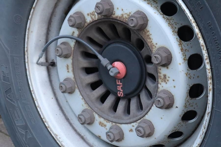 Тентованный прицеп Krone SD Dutch Registration, 3-Axle, Lift Axle, Air Susp: фото 10 Тентованный прицеп Krone SD Dutch Registration, 3-Axle, Lift Axle, Air Susp: фото 10