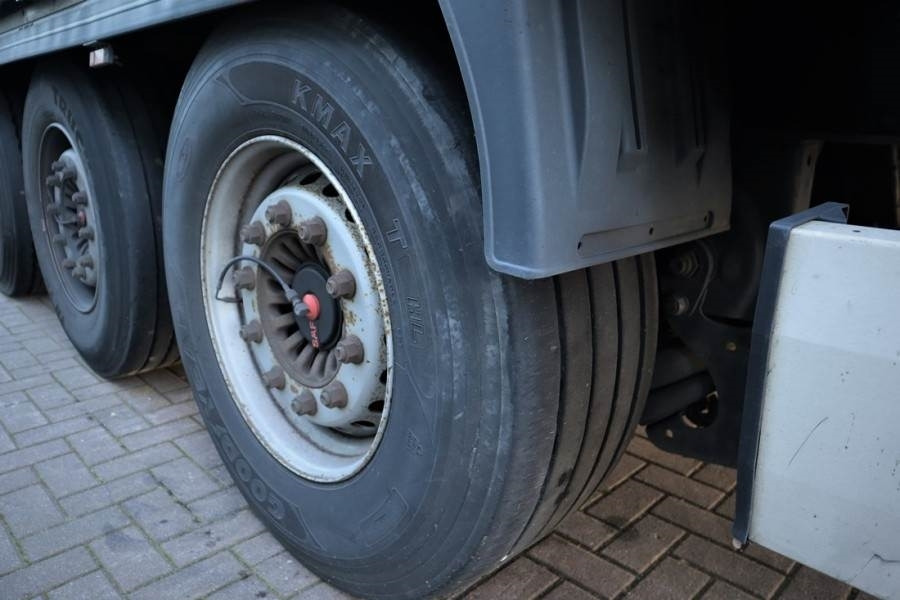 Тентованный прицеп Krone SD Dutch Registration, 3-Axle, Lift Axle, Air Susp: фото 11 Тентованный прицеп Krone SD Dutch Registration, 3-Axle, Lift Axle, Air Susp: фото 11