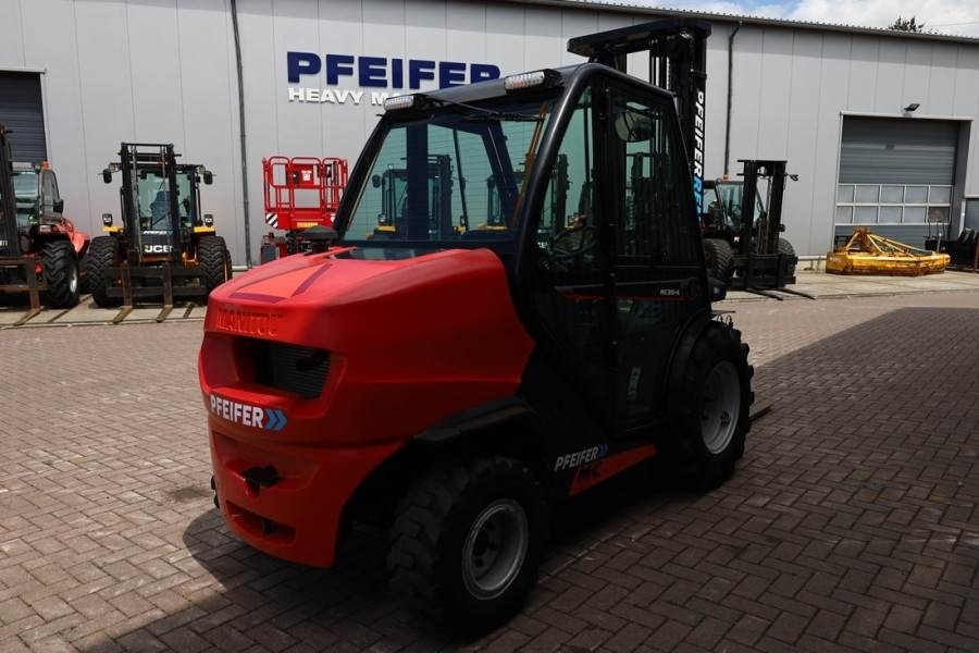 Manitou MC30-4 Valid Inspection, *Guarantee, Diesel, 4x4 D  - Внедорожный погрузчик: фото 2 Manitou MC30-4 Valid Inspection, *Guarantee, Diesel, 4x4 D  - Внедорожный погрузчик: фото 2