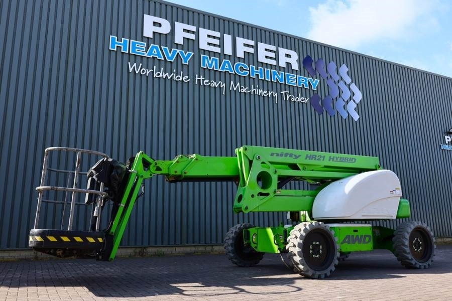 Niftylift HR21 HYBRID Hybrid, 4x4 Drive, 21m Working Height, - Коленчатый подъемник: фото 1 Niftylift HR21 HYBRID Hybrid, 4x4 Drive, 21m Working Height, - Коленчатый подъемник: фото 1