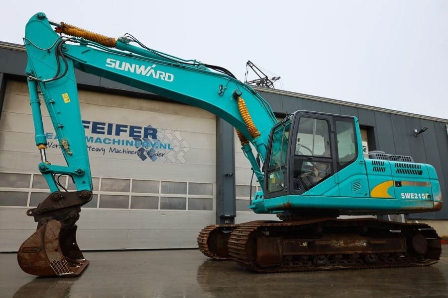 Sunward SWE215F CE certification, Diesel, Digging depth: 6 - Гусеничный экскаватор: фото 1 Sunward SWE215F CE certification, Diesel, Digging depth: 6 - Гусеничный экскаватор: фото 1