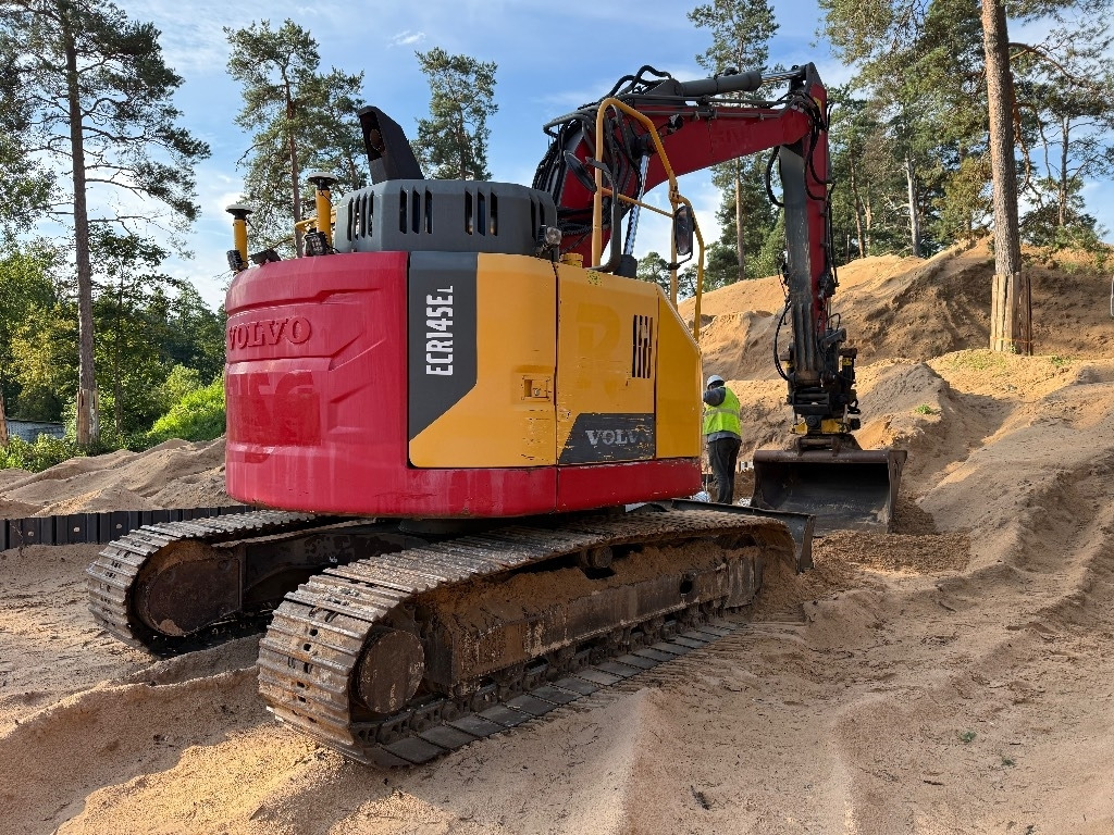 Volvo 145el - Гусеничный экскаватор: фото 3 Volvo 145el - Гусеничный экскаватор: фото 3