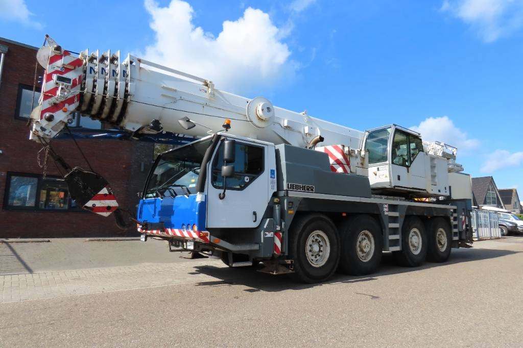 Liebherr LTM 1090-4.1 - Вседорожный кран: фото 1 Liebherr LTM 1090-4.1 - Вседорожный кран: фото 1