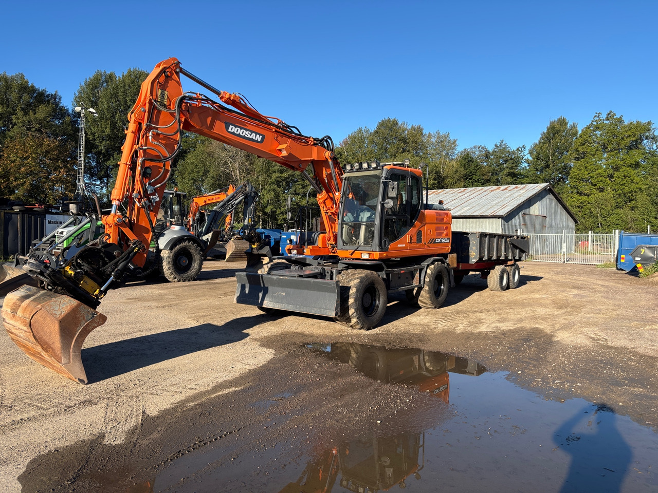 Doosan DX160W - Экскаватор: фото 1 Doosan DX160W - Экскаватор: фото 1