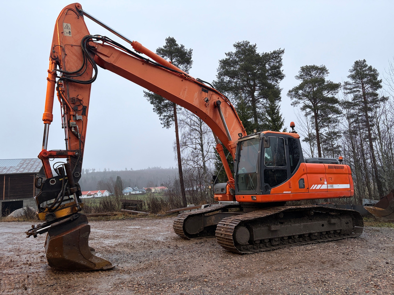 Doosan DX255LC - Экскаватор: фото 1 Doosan DX255LC - Экскаватор: фото 1