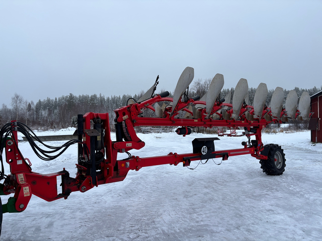 Gregoire Besson 7-skärig - Плуг: фото 1 Gregoire Besson 7-skärig - Плуг: фото 1