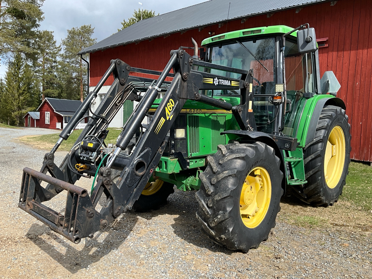 John Deere 6200 - Трактор: фото 1 John Deere 6200 - Трактор: фото 1