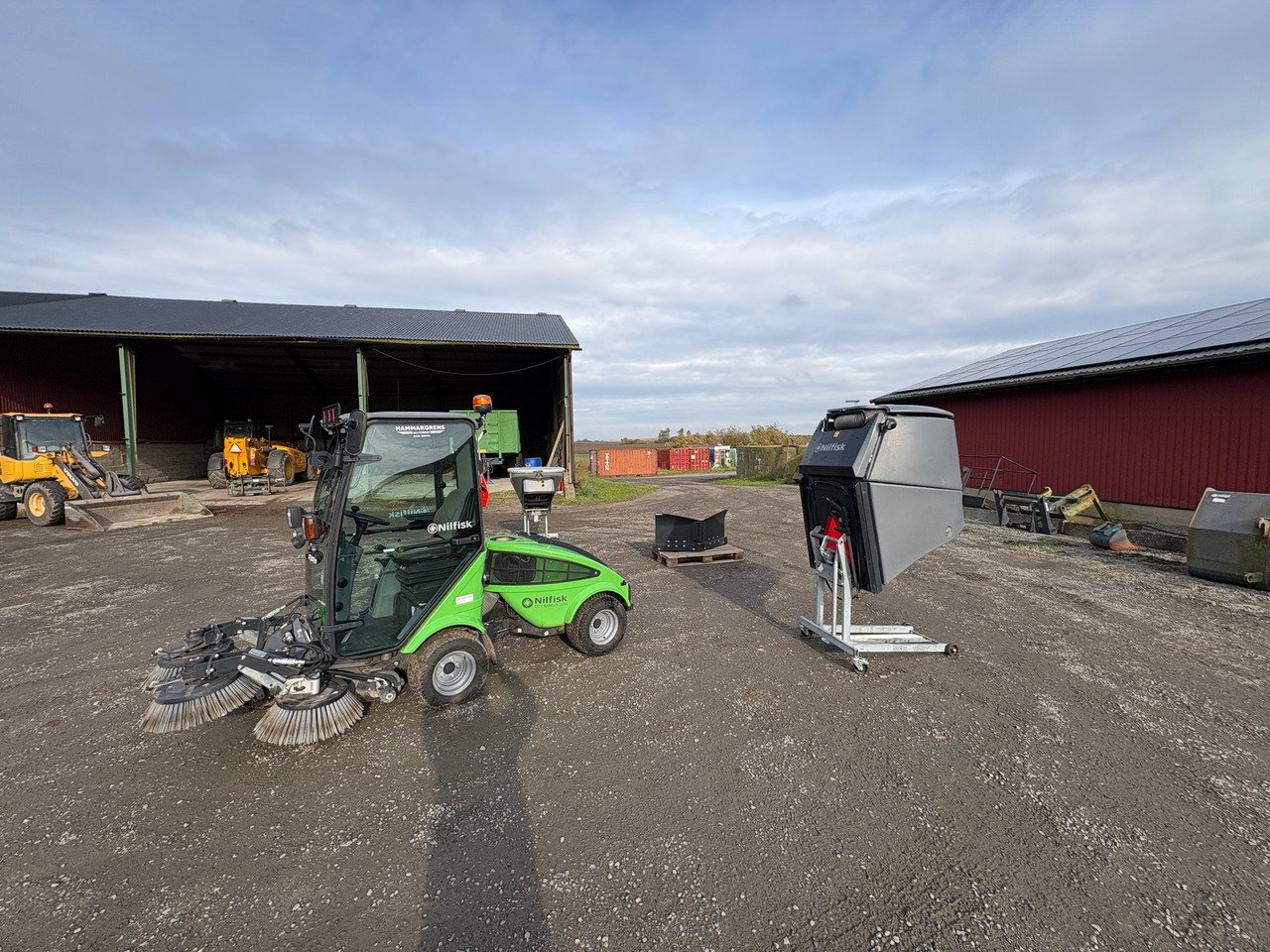 Nilfisk City Ranger 2250 - Коммунальная/ Специальная техника: фото 1 Nilfisk City Ranger 2250 - Коммунальная/ Специальная техника: фото 1