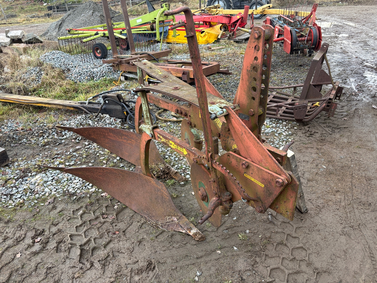 Kverneland 2-skärig - Плуг: фото 1 Kverneland 2-skärig - Плуг: фото 1