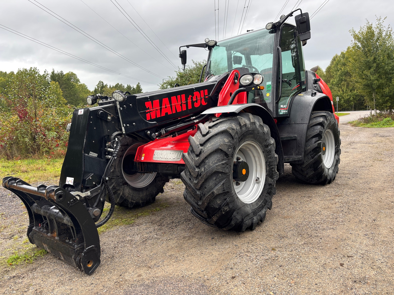 Manitou MLA-T 533-145 V+ - Телескопический погрузчик: фото 1 Manitou MLA-T 533-145 V+ - Телескопический погрузчик: фото 1