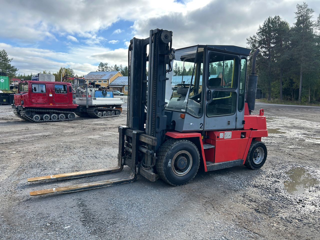 Kalmar DCD 55-6 - Погрузочно-разгрузочная техника: фото 1 Kalmar DCD 55-6 - Погрузочно-разгрузочная техника: фото 1