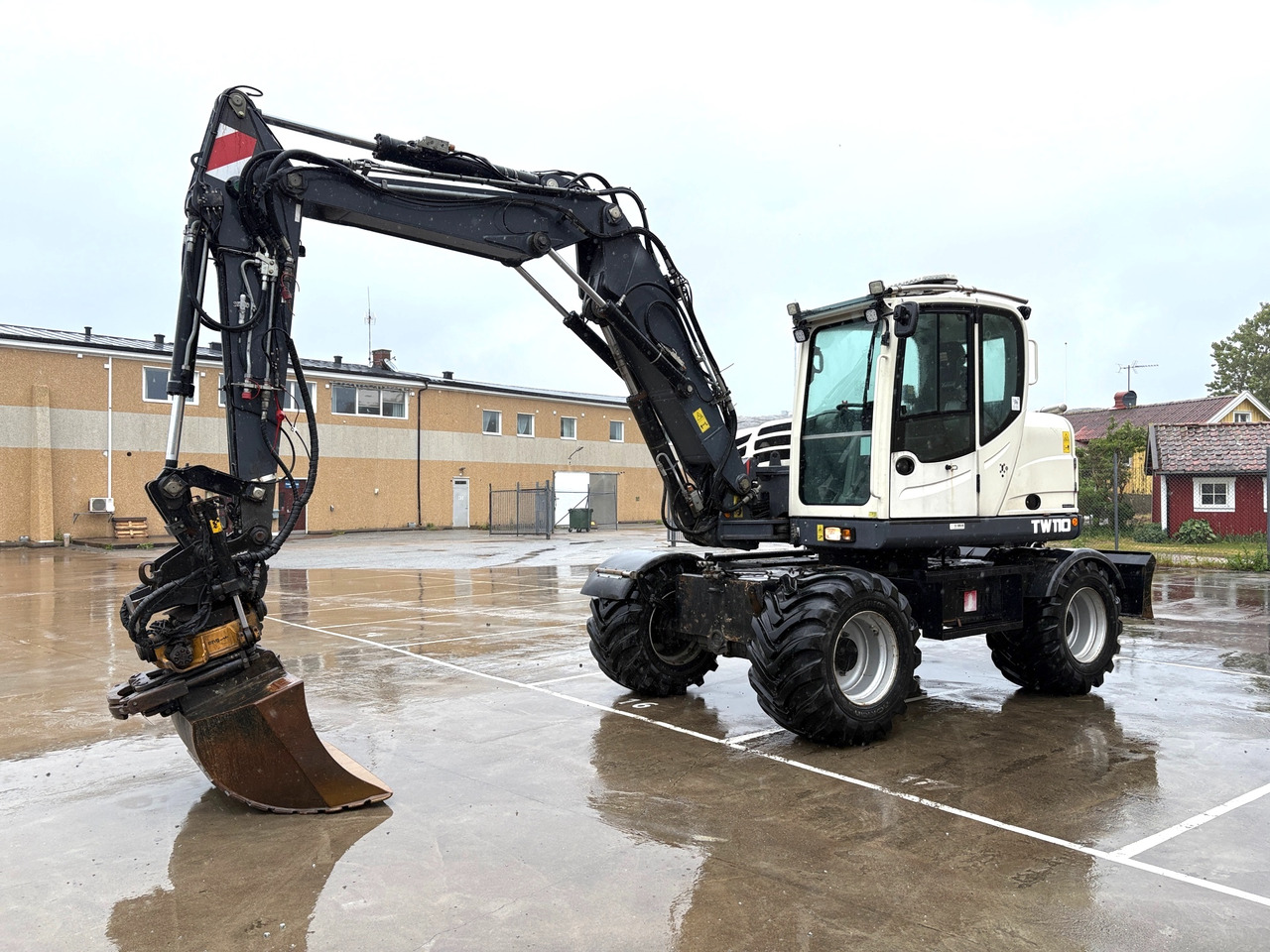 Terex TW110 - Экскаватор: фото 1 Terex TW110 - Экскаватор: фото 1
