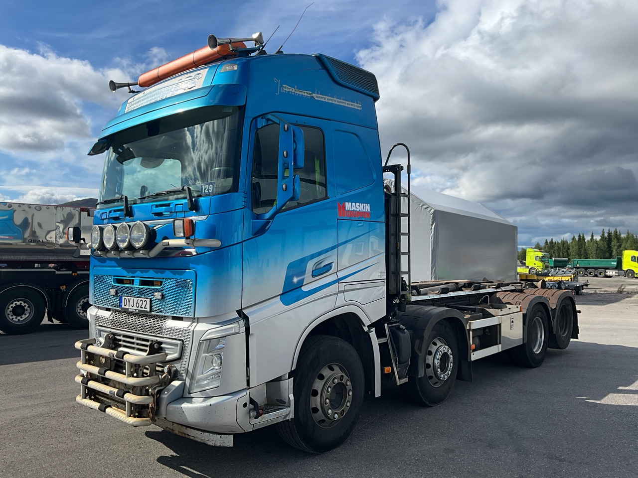 Volvo FH13 - Крюковой мультилифт: фото 1 Volvo FH13 - Крюковой мультилифт: фото 1