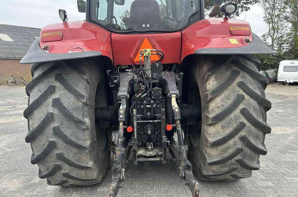 Case-IH Magnum 310 powershift - Трактор: фото 3 Case-IH Magnum 310 powershift - Трактор: фото 3