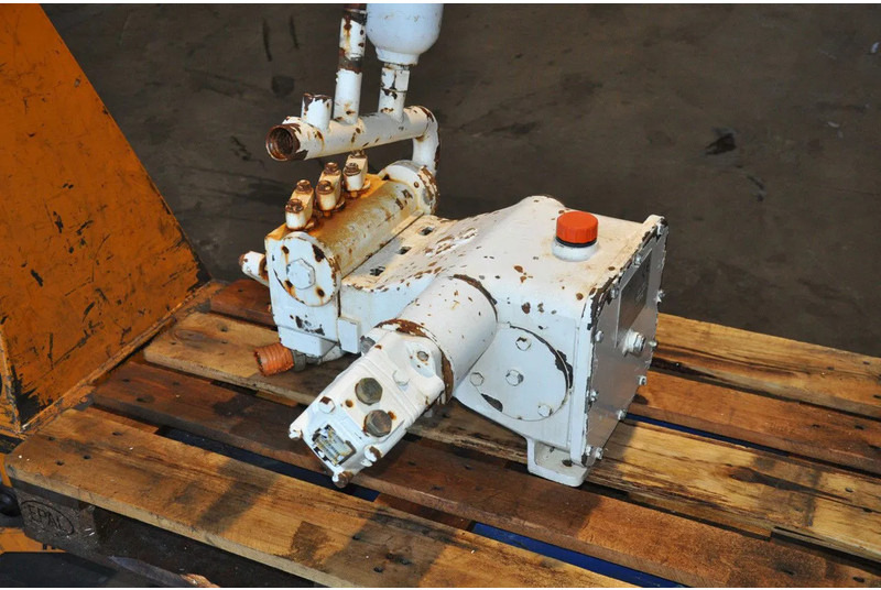Diversen hoge druk pomp HOGE DRUK POMPEN - Буровая машина: фото 4 Diversen hoge druk pomp HOGE DRUK POMPEN - Буровая машина: фото 4