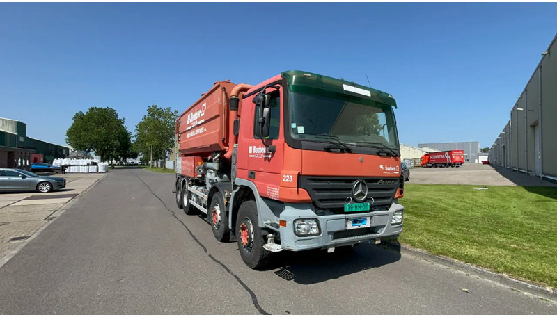 Mercedes-Benz Actros 4141 Mercedes 4141 8x4 full steel INOX tank - Ассенизатор: фото 4 Mercedes-Benz Actros 4141 Mercedes 4141 8x4 full steel INOX tank - Ассенизатор: фото 4