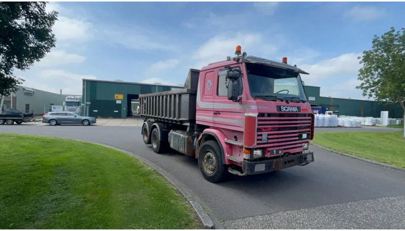 Scania P113-360 scania 113 6X2 Boogielift reversed KIPPER - Самосвал: фото 2 Scania P113-360 scania 113 6X2 Boogielift reversed KIPPER - Самосвал: фото 2