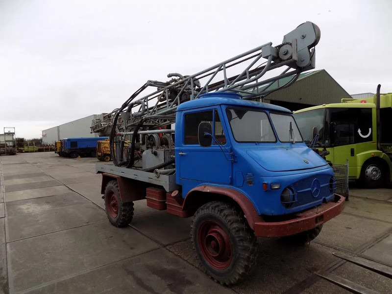 Unimog Mercedes S 404 boormachine Bomag - Буровая машина: фото 5 Unimog Mercedes S 404 boormachine Bomag - Буровая машина: фото 5