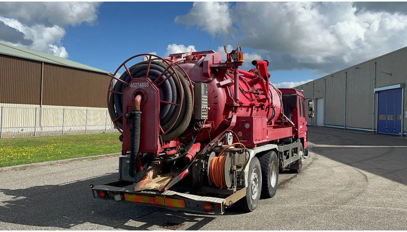 Volvo FL 7 FL7 Vacuum toilet tanker 8000 liter - Ассенизатор: фото 4 Volvo FL 7 FL7 Vacuum toilet tanker 8000 liter - Ассенизатор: фото 4