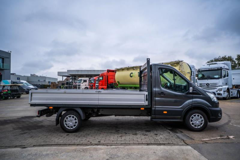 Ford TRANSIT 2.0 TDCI - Малотоннажный бортовой грузовик: фото 3 Ford TRANSIT 2.0 TDCI - Малотоннажный бортовой грузовик: фото 3