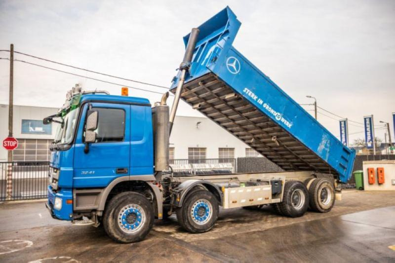 Mercedes ACTROS 3241 K-MP3-8X4 - Самосвал: фото 1 Mercedes ACTROS 3241 K-MP3-8X4 - Самосвал: фото 1