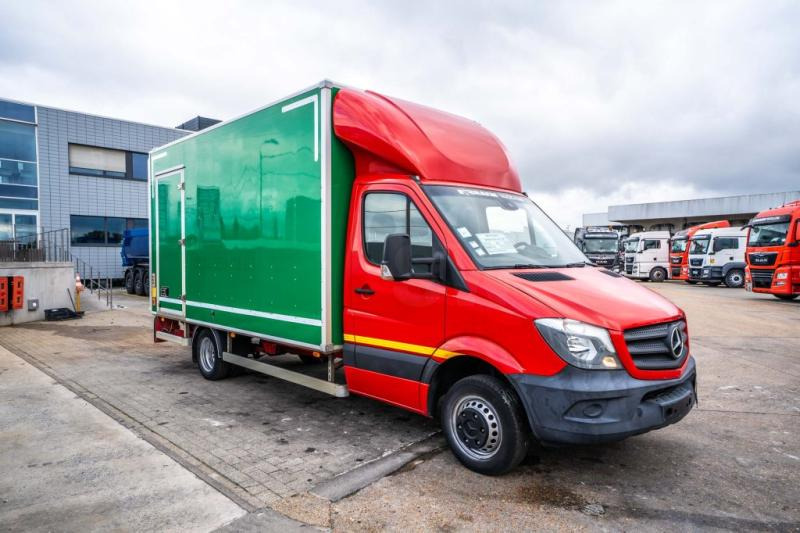 Mercedes SPRINTER 516 CDI - Цельнометаллический фургон: фото 2 Mercedes SPRINTER 516 CDI - Цельнометаллический фургон: фото 2