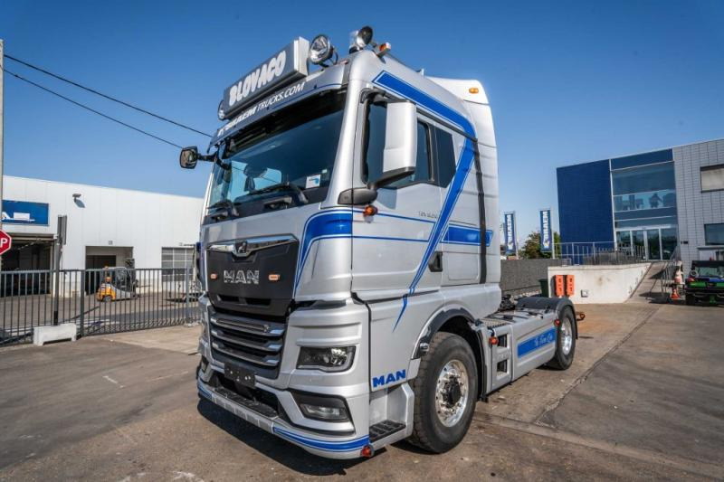 MAN TGX 18.510 XLX BLS -4x4H+HYDR.+INTARDER - Тягач: фото 1 MAN TGX 18.510 XLX BLS -4x4H+HYDR.+INTARDER - Тягач: фото 1