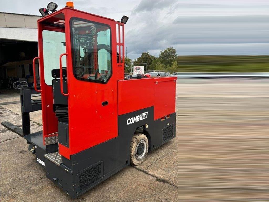 Combilift C3000 STE - TRIPLEX - Четырехсторонний погрузчик: фото 3 Combilift C3000 STE - TRIPLEX - Четырехсторонний погрузчик: фото 3
