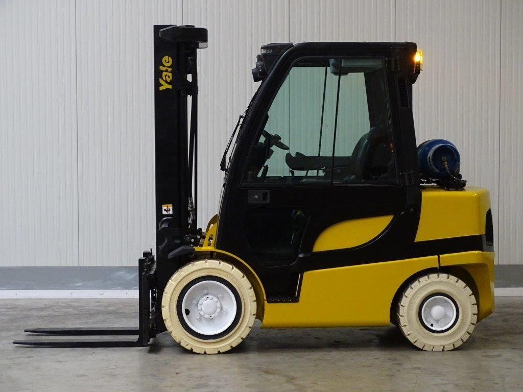 Yale GLP30VX - TRIPLEX - Вилочный погрузчик: фото 3 Yale GLP30VX - TRIPLEX - Вилочный погрузчик: фото 3