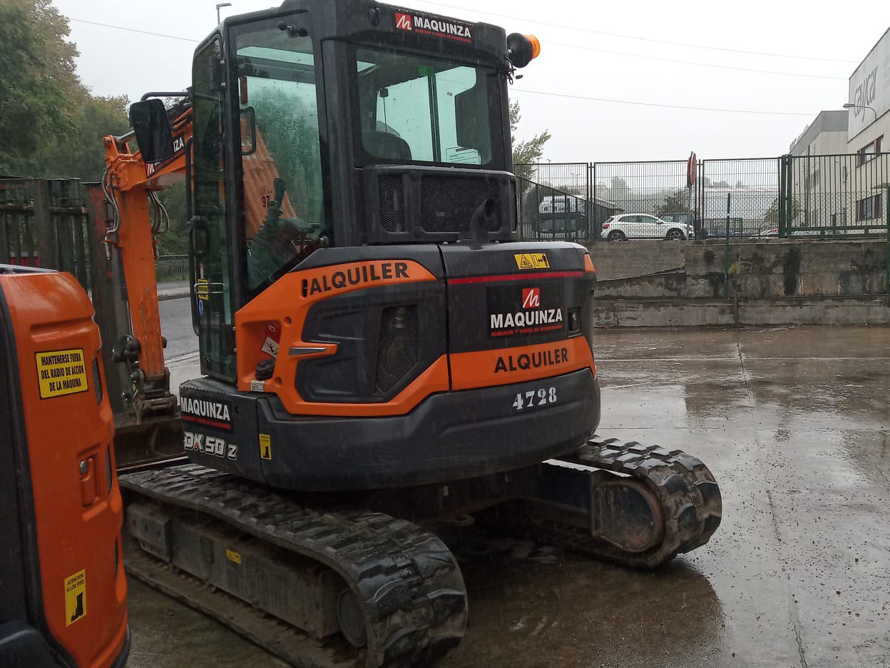 DEVELON DX50Z-7 - Мини-экскаватор: фото 3 DEVELON DX50Z-7 - Мини-экскаватор: фото 3