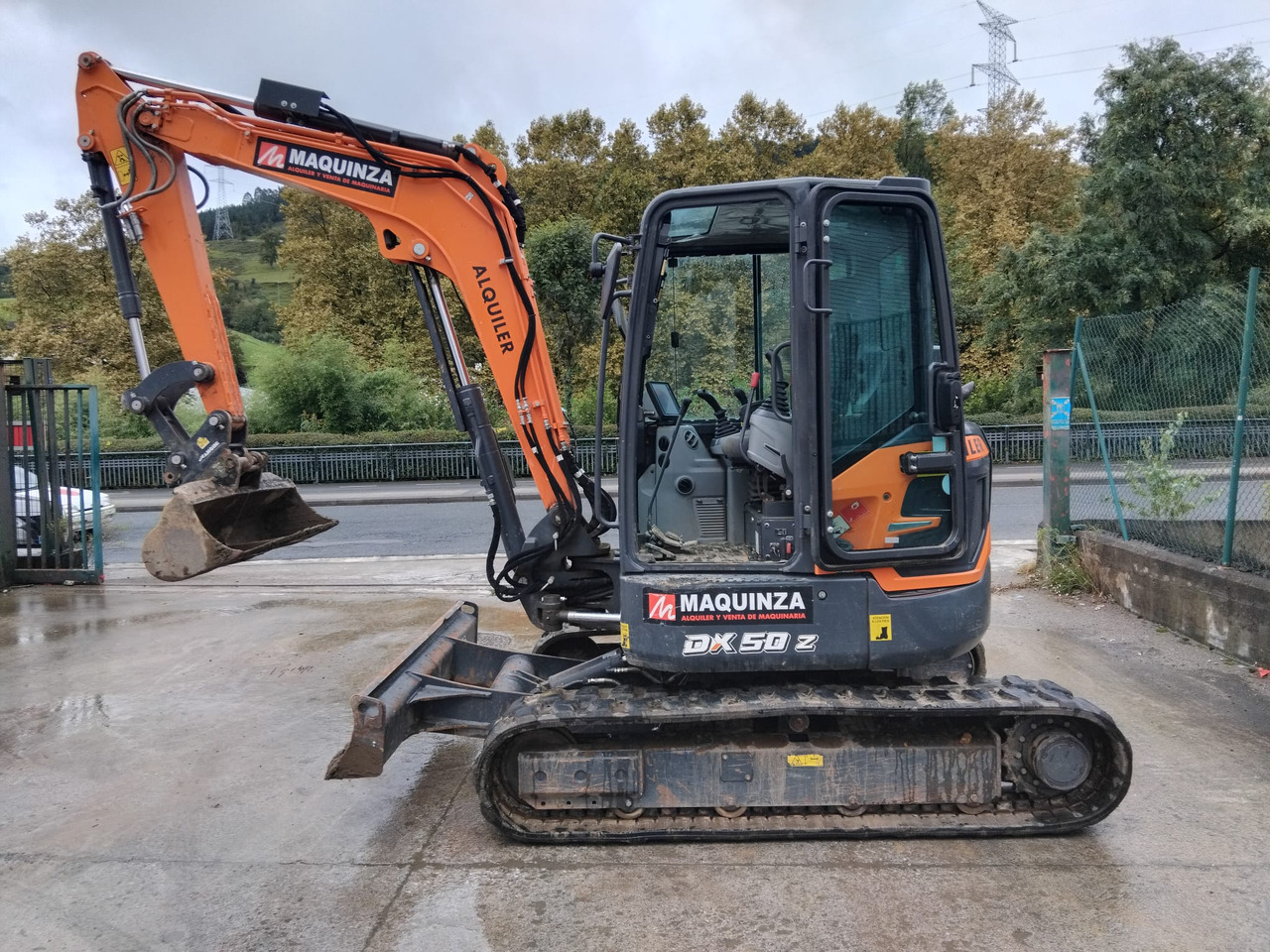 DEVELON DX50Z-7 - Мини-экскаватор: фото 1 DEVELON DX50Z-7 - Мини-экскаватор: фото 1