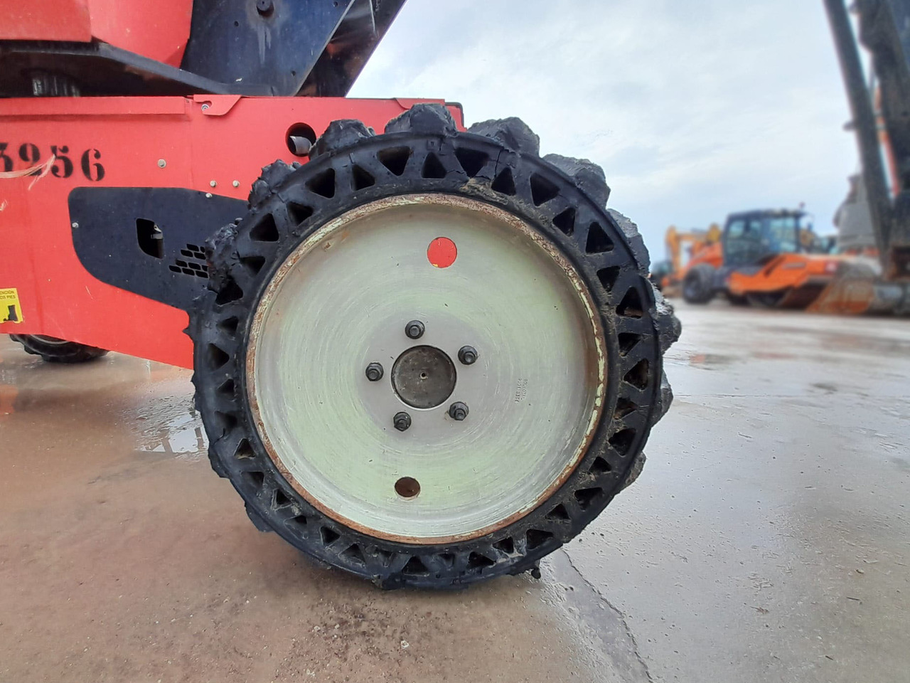 Коленчатый подъемник MANITOU MAN GO 12: фото 16