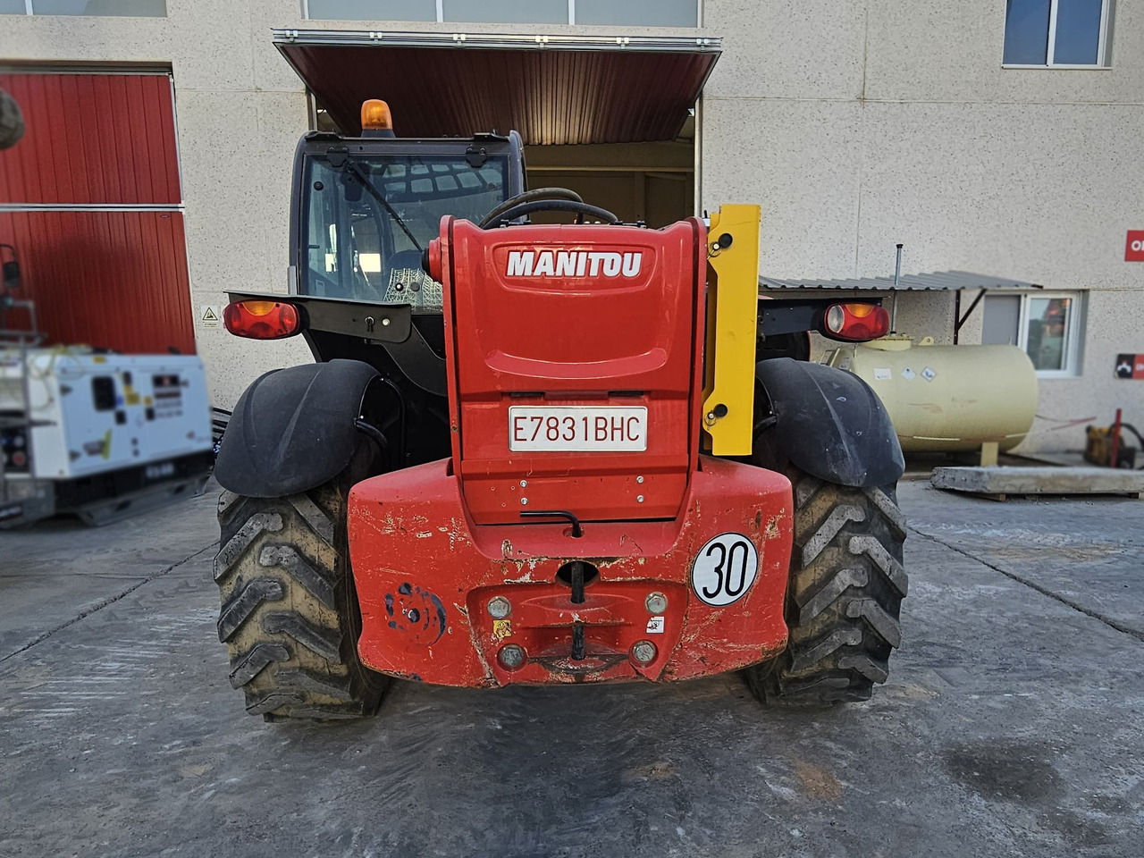 MANITOU MT1335 EASY 75D - Телескопический погрузчик: фото 4 MANITOU MT1335 EASY 75D - Телескопический погрузчик: фото 4