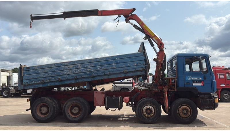 MAN 35.362 (6 CYLINDER / MANUAL PUMP / 8X4 / FALFINGER CRANE PK80 / STEEL SUSP.) - Самосвал, Автоманипулятор: фото 5 MAN 35.362 (6 CYLINDER / MANUAL PUMP / 8X4 / FALFINGER CRANE PK80 / STEEL SUSP.) - Самосвал, Автоманипулятор: фото 5