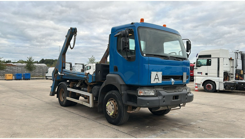 Renault KERAX (GRAND PONT / LAMES / PROPRE / BOITE MANUELLE / STEEL SUSP.) - Портальный бункеровоз: фото 3 Renault KERAX (GRAND PONT / LAMES / PROPRE / BOITE MANUELLE / STEEL SUSP.) - Портальный бункеровоз: фото 3