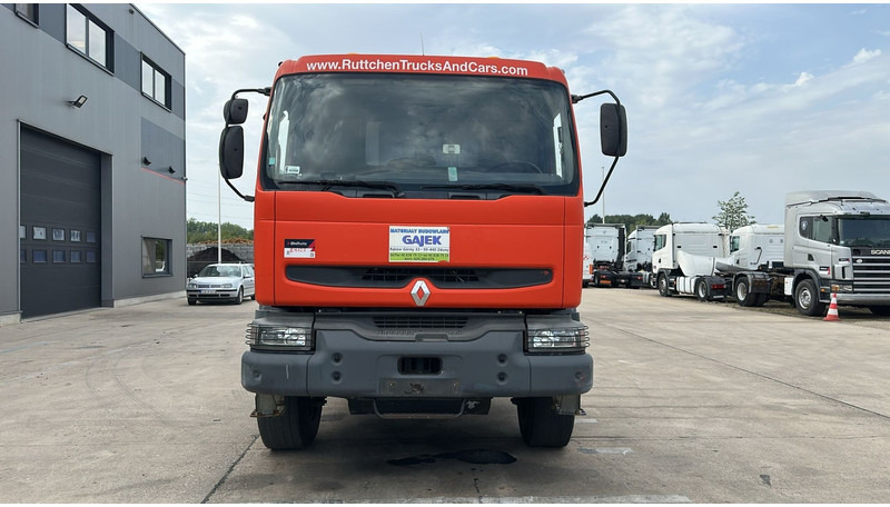 Renault Kerax 370 (GRAND PONT / LAMES / PROPRE / BOITE MANUELLE / STEEL SUSP.) - Грузовик-шасси: фото 5 Renault Kerax 370 (GRAND PONT / LAMES / PROPRE / BOITE MANUELLE / STEEL SUSP.) - Грузовик-шасси: фото 5