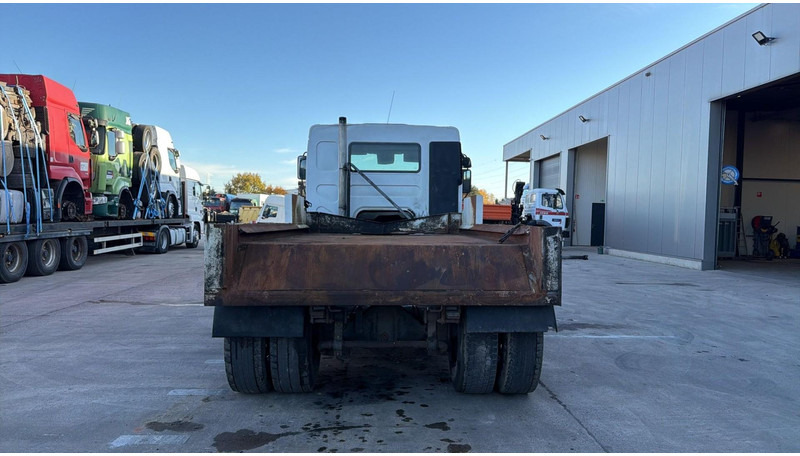 Renault PREMIUM 260 (POMPE MANUELLE / MANUAL PUMP / GRAND PONT / LAMES / STEEL SUSP.) - Грузовик бортовой/ Платформа: фото 5 Renault PREMIUM 260 (POMPE MANUELLE / MANUAL PUMP / GRAND PONT / LAMES / STEEL SUSP.) - Грузовик бортовой/ Платформа: фото 5