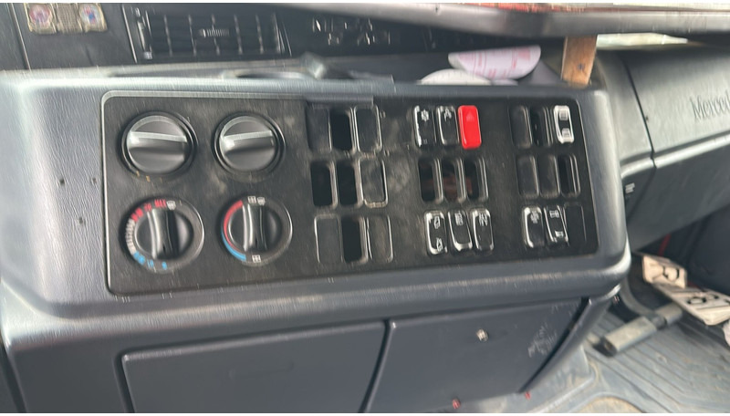 Тягач Mercedes-Benz Actros 1840 (EPS / GRAND PONT / V6 / BIG AXLE / 3 PEDALES): фото 16