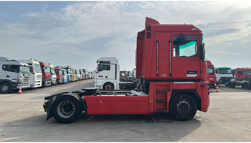 Renault MAGNUM 460 (BOITE MANUELLE / MANUAL GEARBOX) - Тягач: фото 4 Renault MAGNUM 460 (BOITE MANUELLE / MANUAL GEARBOX) - Тягач: фото 4