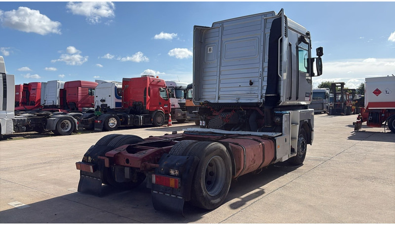 Renault Magnum 430 (POMPE MANUELLE / MANUAL PUMP / BOITE MANUELLE) - Тягач: фото 4 Renault Magnum 430 (POMPE MANUELLE / MANUAL PUMP / BOITE MANUELLE) - Тягач: фото 4