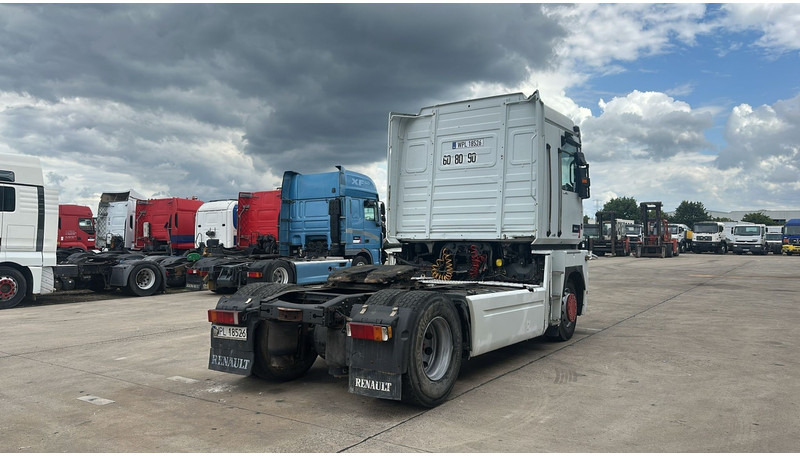 Renault Magnum 440 (BOITE MANUELLE / MANUAL GEARBOX) - Тягач: фото 5 Renault Magnum 440 (BOITE MANUELLE / MANUAL GEARBOX) - Тягач: фото 5