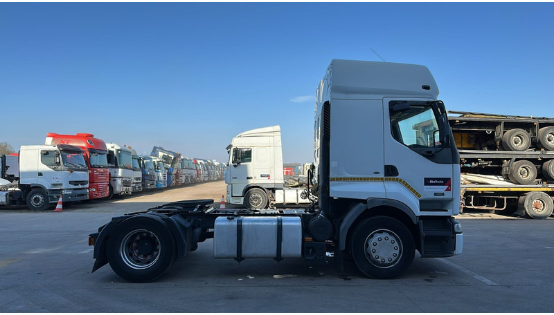 Renault Premium 420 (TRES PROPRE / PARFAIT ETAT / BOITE MANUELLE / MANUAL GEARBOX) - Тягач: фото 2 Renault Premium 420 (TRES PROPRE / PARFAIT ETAT / BOITE MANUELLE / MANUAL GEARBOX) - Тягач: фото 2