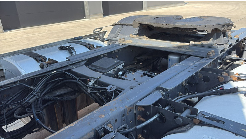 Тягач Renault Premium 460 DXI (PERFECT CONDITION / CHASSIS NO RUST / VERY CLEAN / AIRCO / EEV): фото 15