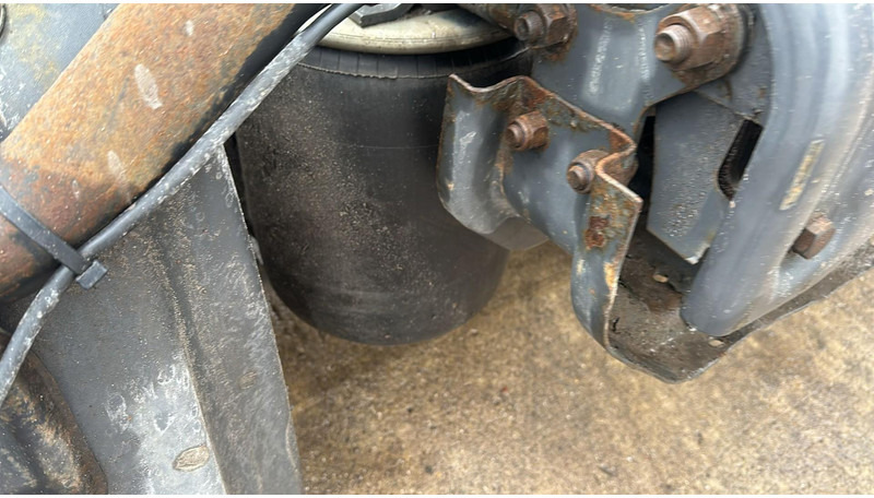 Тягач Scania 114 - 340 (BELGIAN TRUCK / MANUAL GEARBOX): фото 10 Тягач Scania 114 - 340 (BELGIAN TRUCK / MANUAL GEARBOX): фото 10