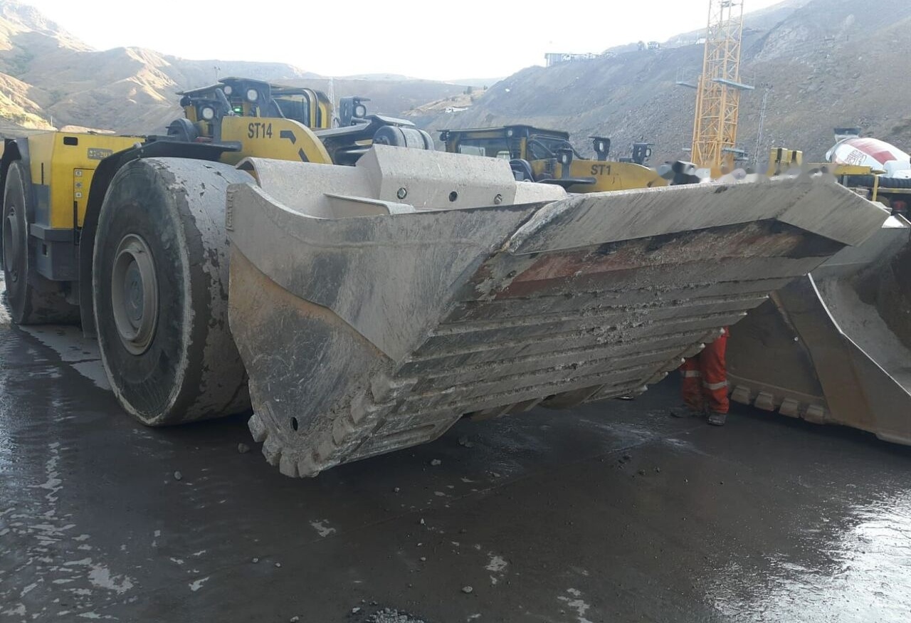 Atlas Copco Underground Mining Bucket(Push-Blade) - Ковш для погрузчика: фото 4 Atlas Copco Underground Mining Bucket(Push-Blade) - Ковш для погрузчика: фото 4