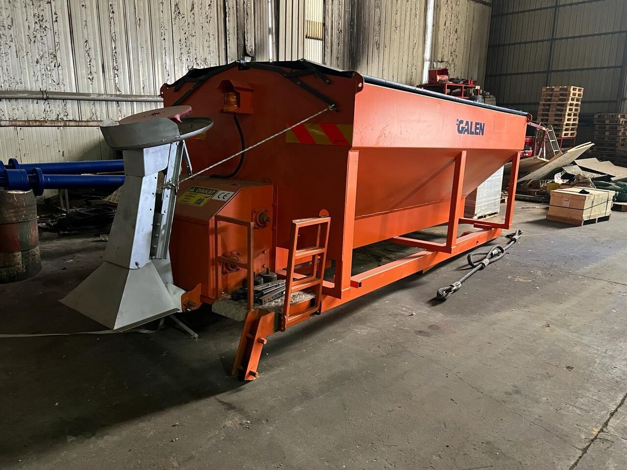 Galen Truck Salt Spreader from stock - Разбрасыватель песка/ Соли для Коммунальной и специальной техники: фото 1 Galen Truck Salt Spreader from stock - Разбрасыватель песка/ Соли для Коммунальной и специальной техники: фото 1