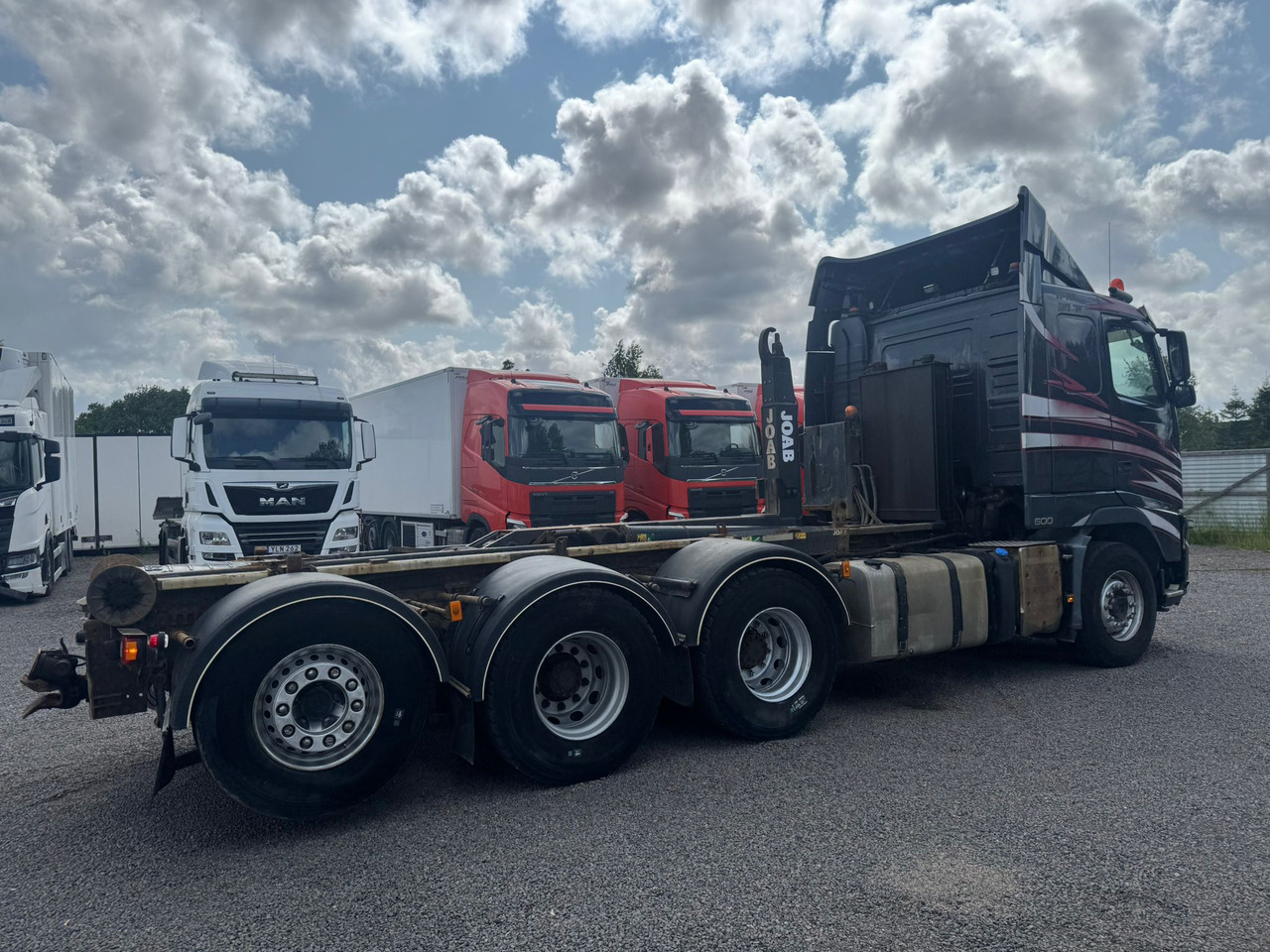 Volvo FH540 - Крюковой мультилифт: фото 4 Volvo FH540 - Крюковой мультилифт: фото 4